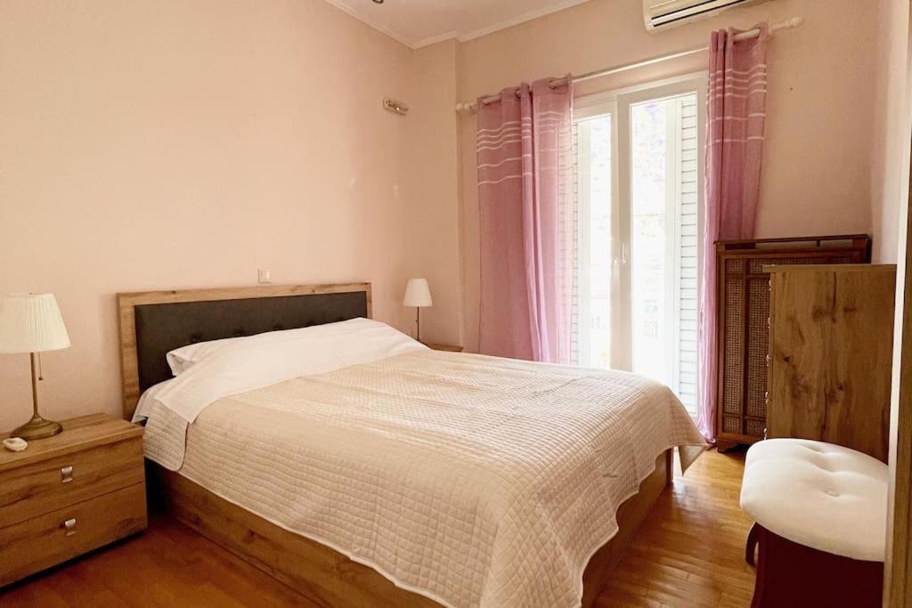 Thisseio Vm Athens Luaran gambar
